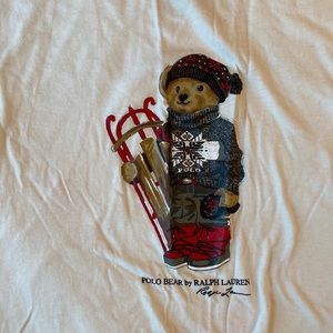 Skiing polo Bear tshirt men’s medium